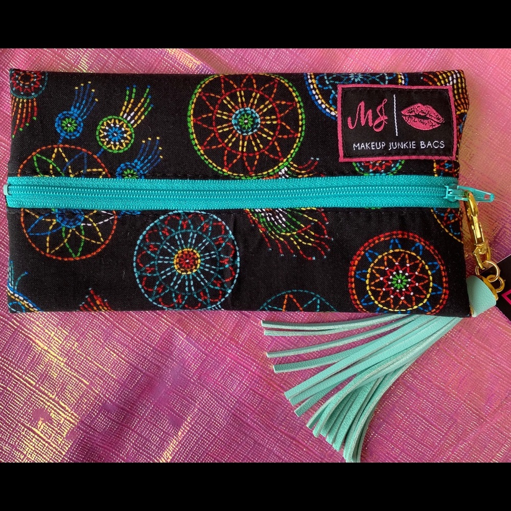 🆕✨💄MINI COSMETIC BAG💄✨🆕